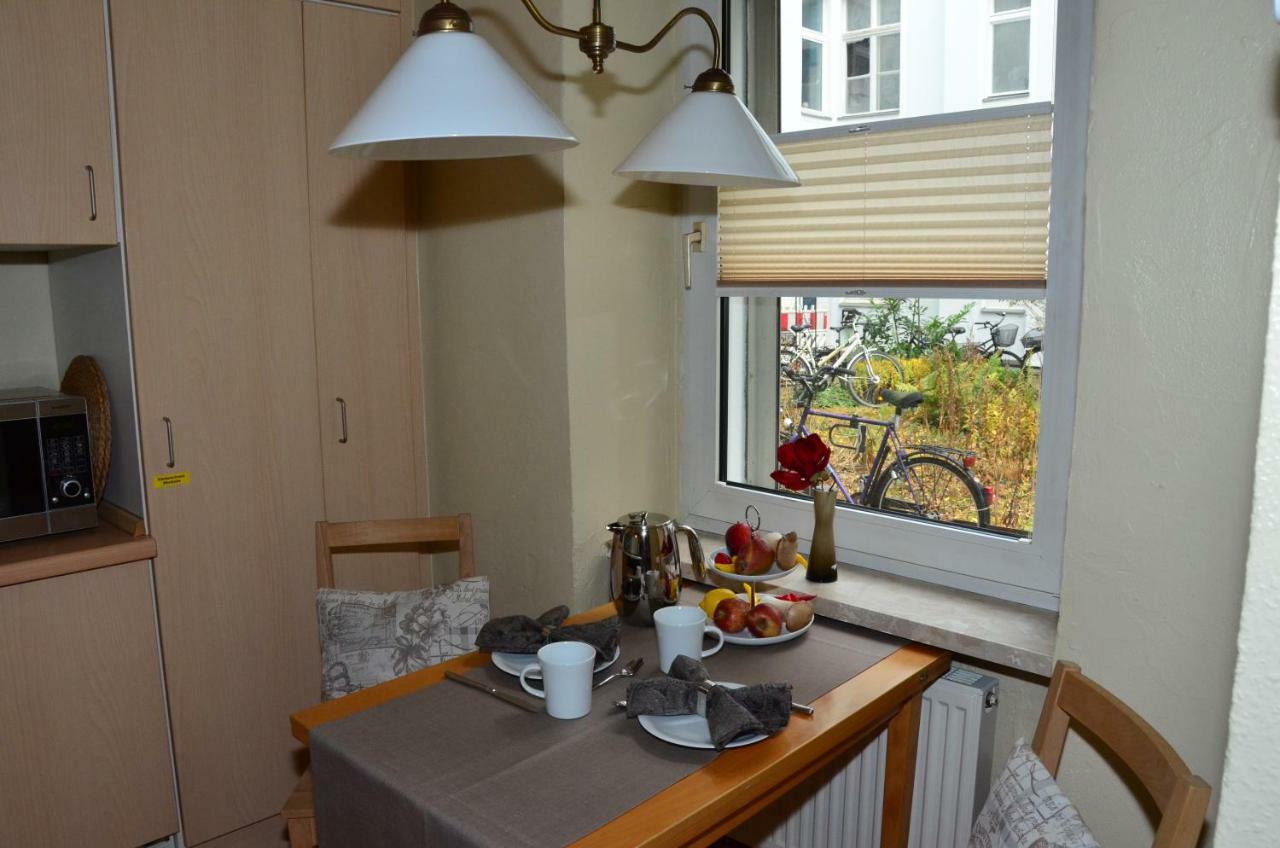 Zentral Gelegen - Stilvolles Appartment In Moabit ベルリン エクステリア 写真