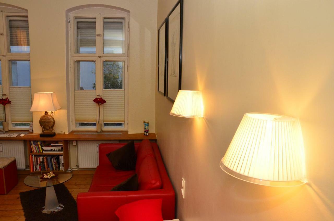 Zentral Gelegen - Stilvolles Appartment In Moabit ベルリン エクステリア 写真